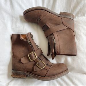 Jeffrey Campbell Brown leather Moto Combat boots - 8